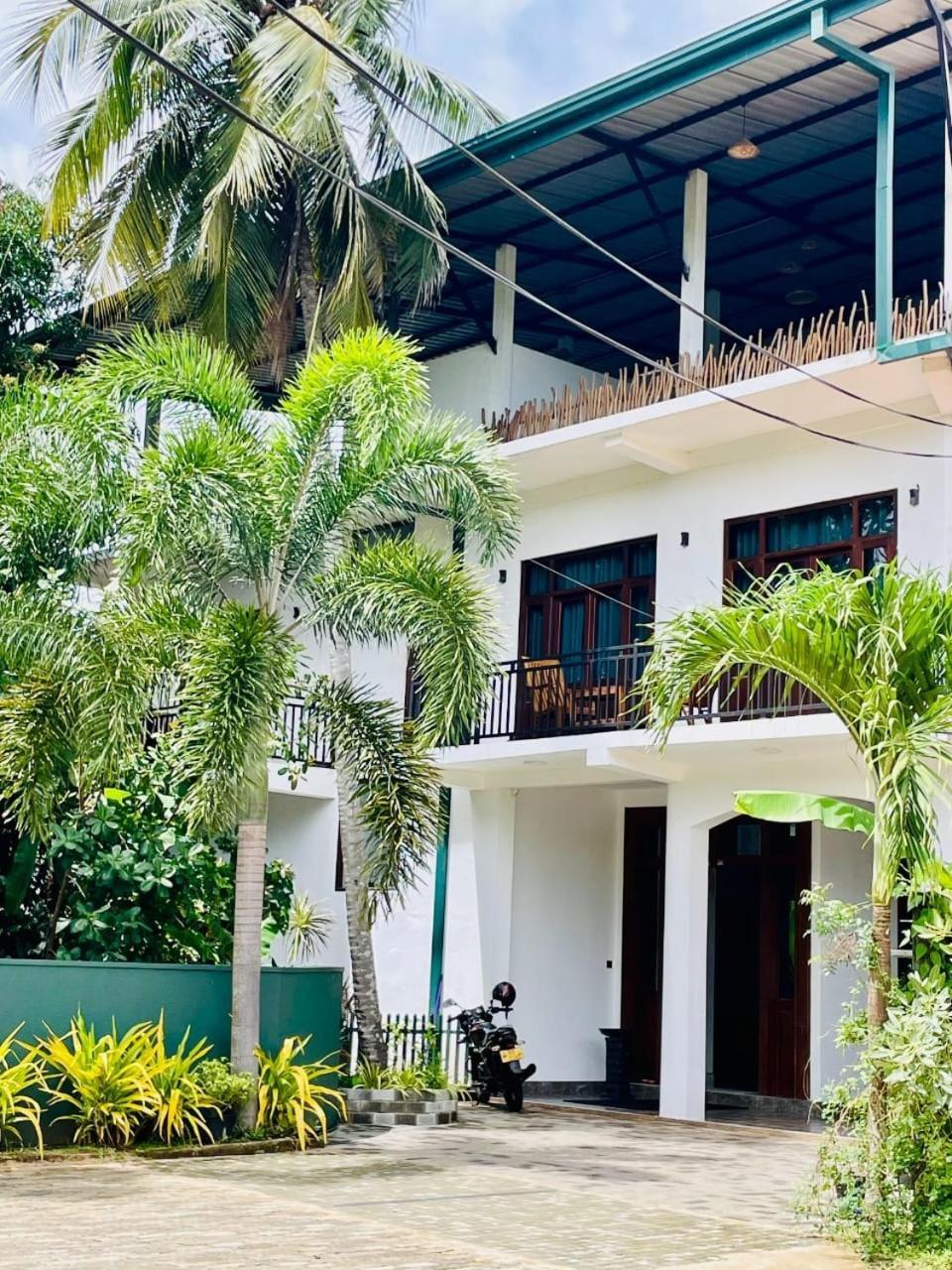 Thinaya Lake Resort Anuradhapura Kültér fotó